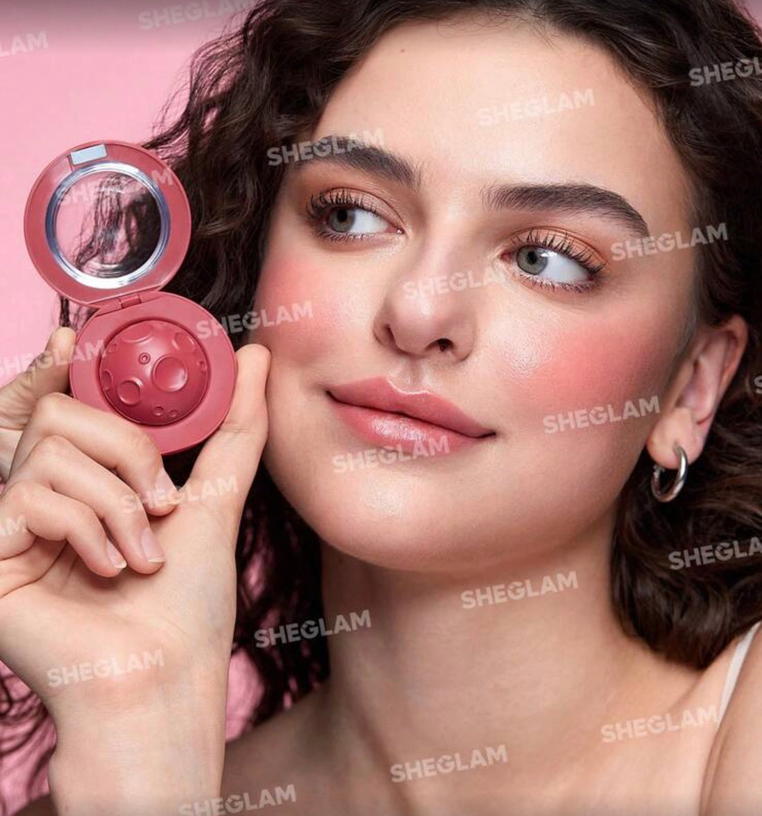 Sheglam lunar orbit blush ball Gravity